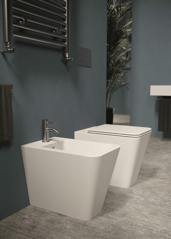 Alice Ceramica Hide Square WC und Bidet bodenstehend, weiß mit eckigem Design